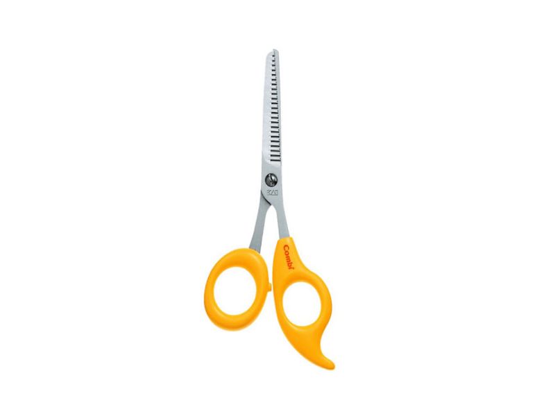 Kéo cắt tóc em bé Combi 125725